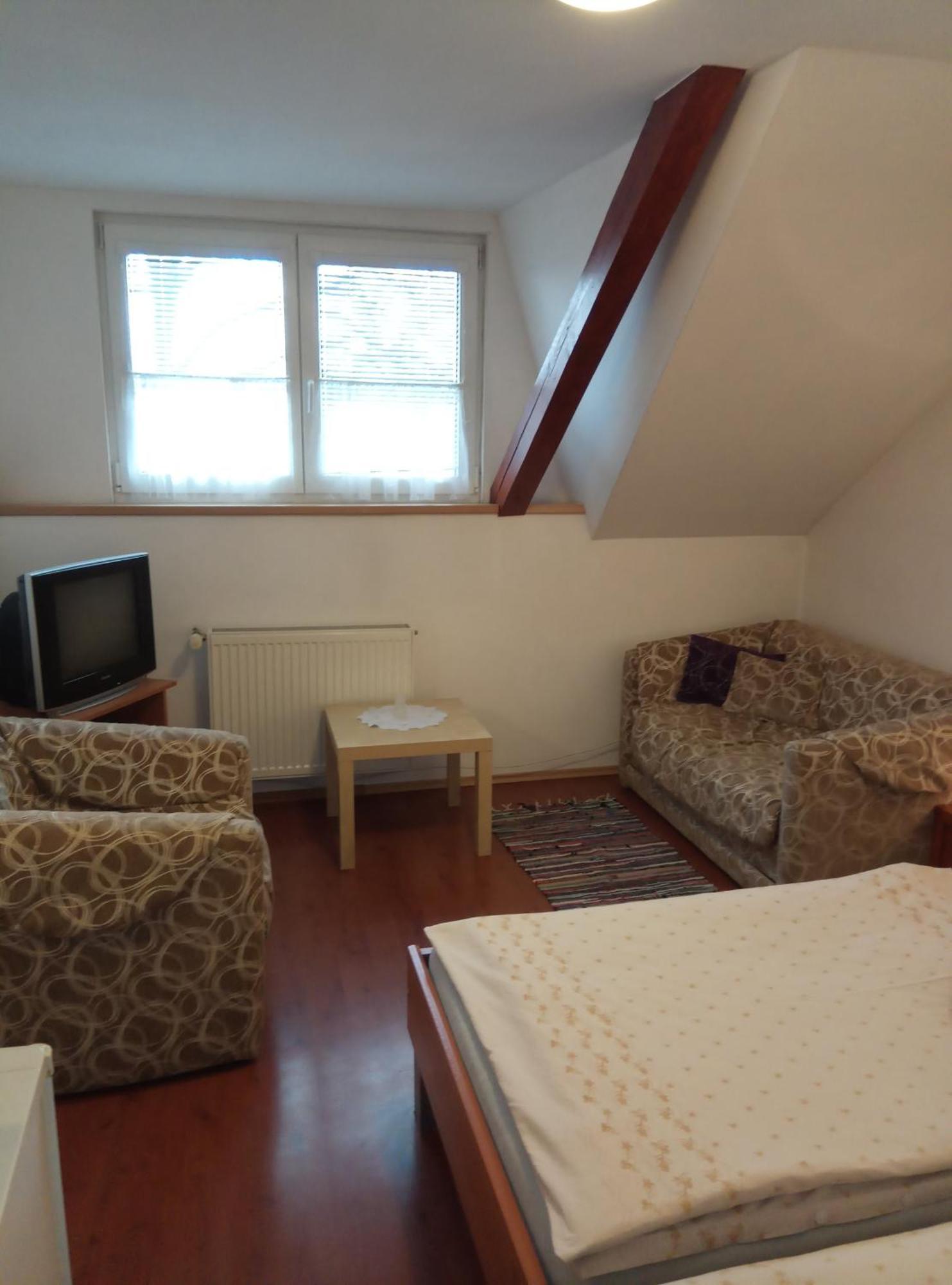 Vila Strazan Попрад Экстерьер фото